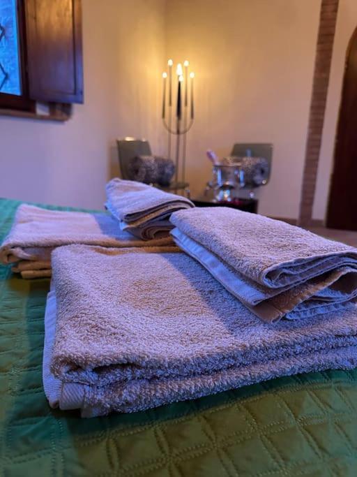 Relax Nella Jacuzzi In Toscana Colle Val D'Elsa Exterior photo